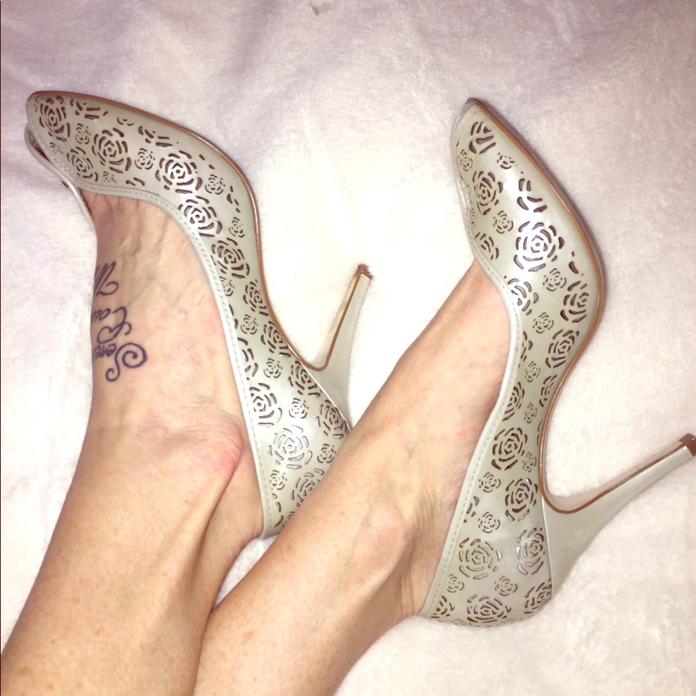 Gently loved BCBGirls Silver heels